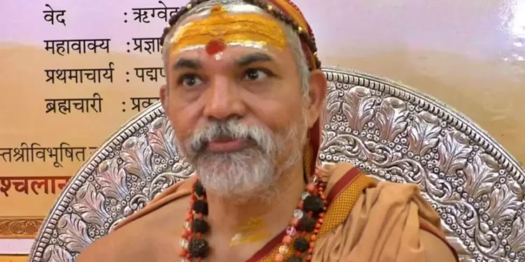Avimukteshwaranand Controversy: 11 दिन बाद शंकराचार्य का बड़ा फैसला! योगी सरकार पर फिर बरसेंगे, माघ मेले से विदाई पक्की? 1 WhatsApp Image 2026 01 26 at 12.40.31 PM