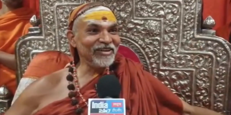 Ayodhya News: दो दिग्गज संतों के बीच टकराव, अविमुक्तेश्वरानंद को अयोध्या में प्रवेश से रोकने की चेतावनी 1 Screenshot 2026 02 03 161213