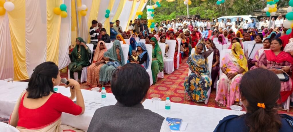 Raebareli News: तहसील महराजगंज में सम्पूर्ण समाधान दिवस आयोजित, 56 शिकायतों में 05 का मौके पर निस्तारण 3 WhatsApp Image 2026 02 22 at 12.49.56 PM