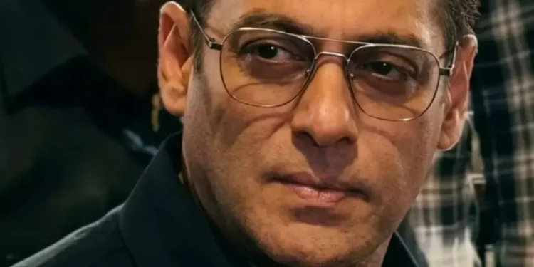 Salman Khan Video: सलमान खान का ये वीडियो देख यूजर ने कहा- रस्सी जल गई बल नहीं गया 1 WhatsApp Image 2026 04 08 at 8.59.13 AM