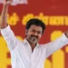 Thalapathy Vijay Arrived at Lok Bhavan: तमिलनाडु में 'थलापति' का राज्याभिषेक! राजभवन पहुंचे विजय, पहली बार टूटेगा द्रविड़ दलों का 50 साल पुराना तिलस्म 2 WhatsApp Image 2026 05 05 at 12.21.03 4