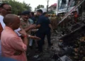 Lucknow Fire: लखनऊ अग्निकांड में ताबड़तोड़ एक्शन, 4 अफसर सस्पेंड, मालिक समेत चार गिरफ्तार 13 mary