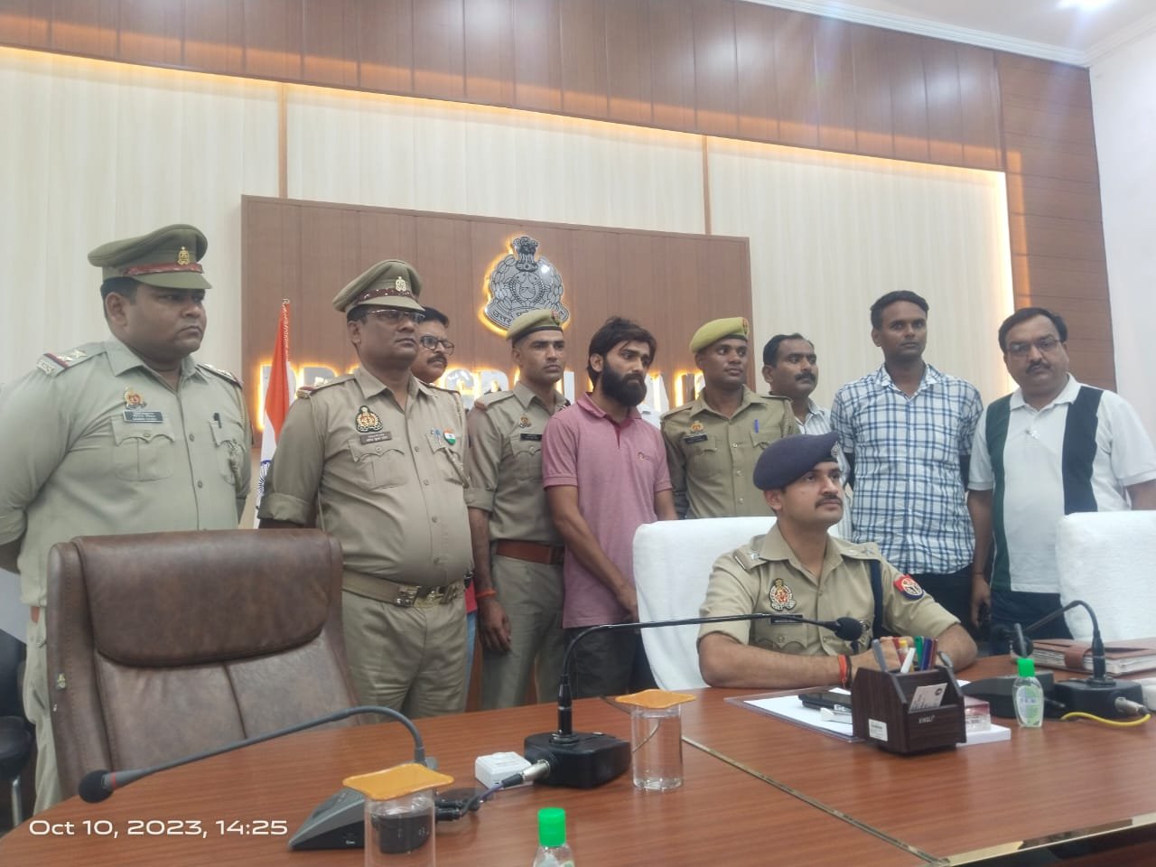 Pratapgarh: प्रतापगढ़ जिला पंचायत सदस्य आशीष यादव निकला कार लुटेरा